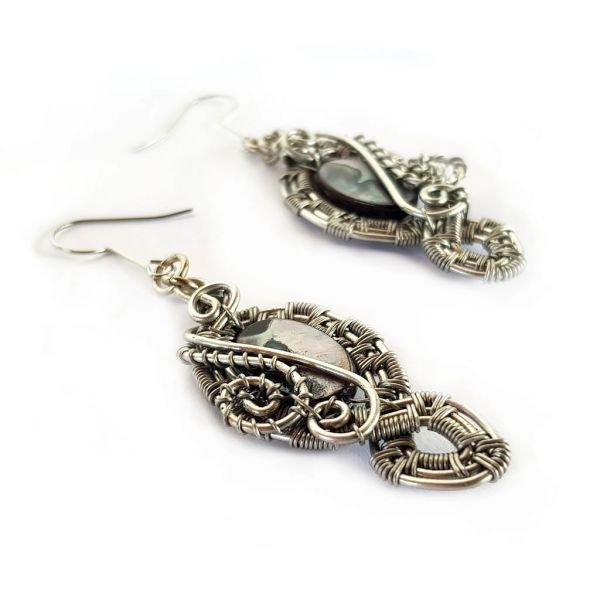 Earrings - Mother of Pearl - Black